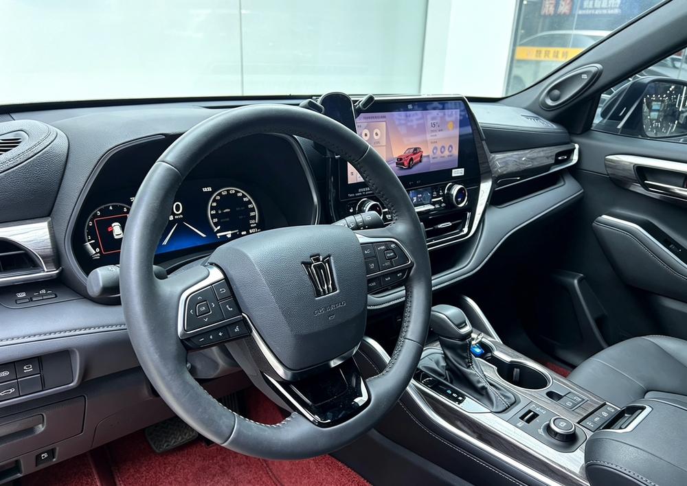 Toyota Crown Kluger