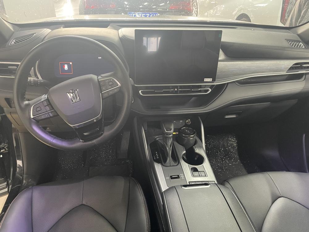 Toyota Crown Kluger