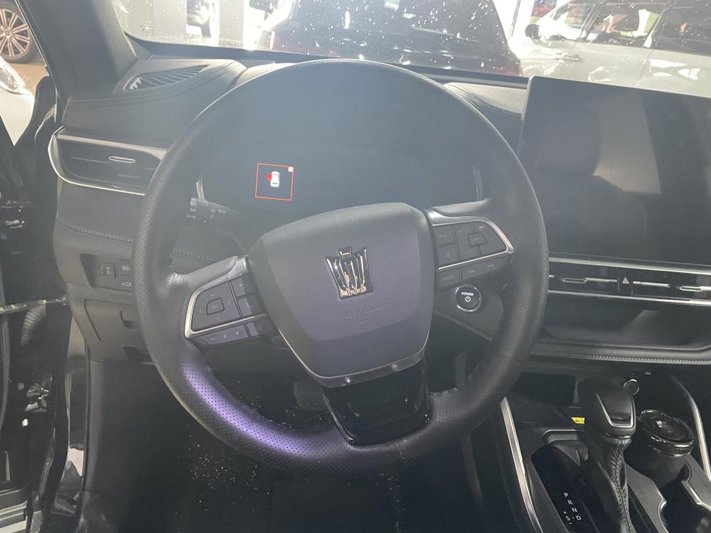 Toyota Crown Kluger