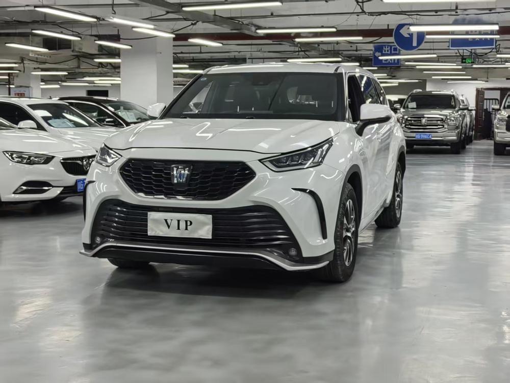 Toyota Crown Kluger