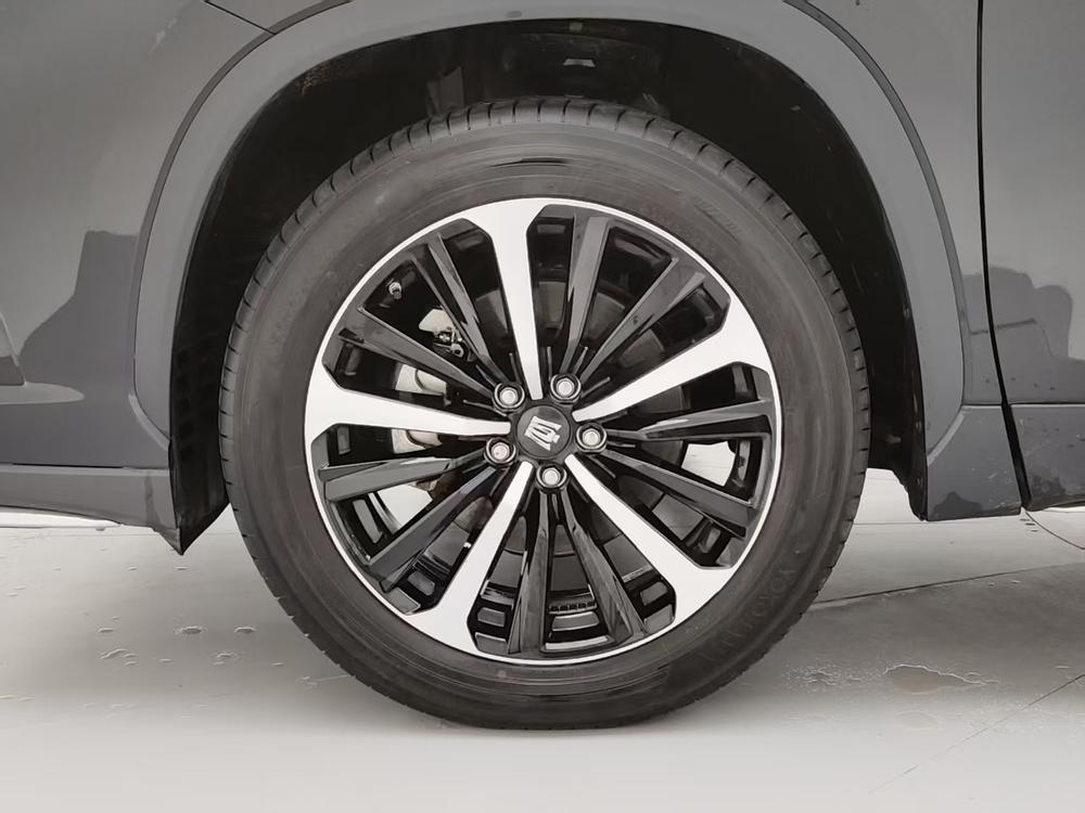 Toyota Crown Kluger