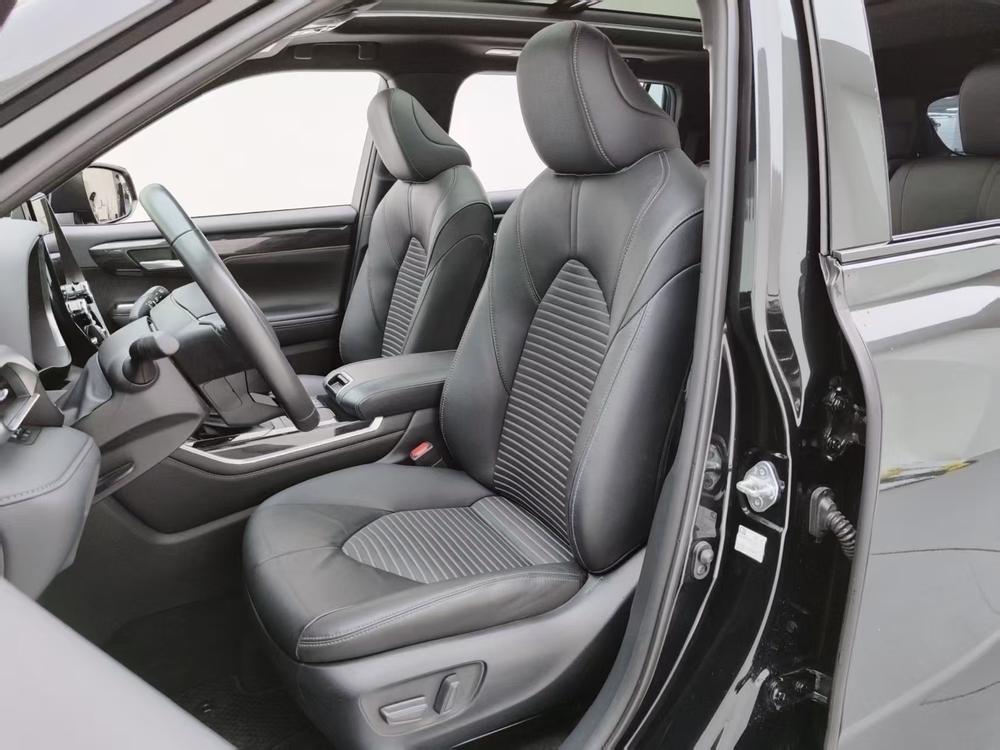 Toyota Crown Kluger