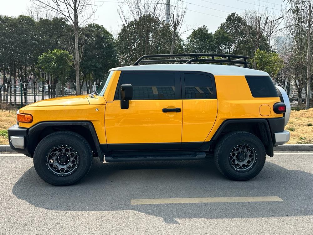 Toyota FJ Cruiser
