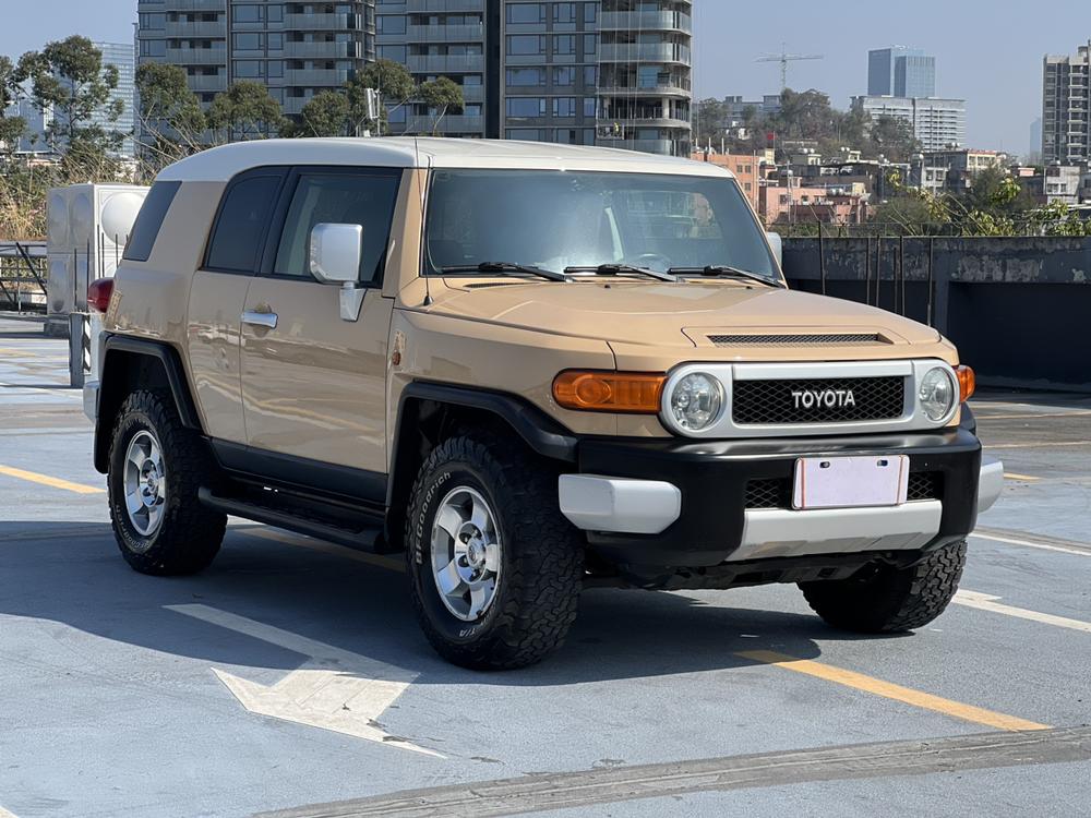 Toyota FJ Cruiser