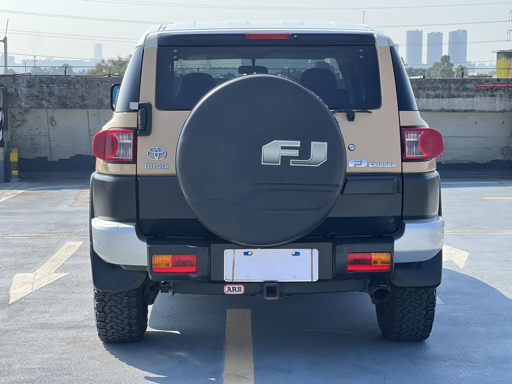 Toyota FJ Cruiser
