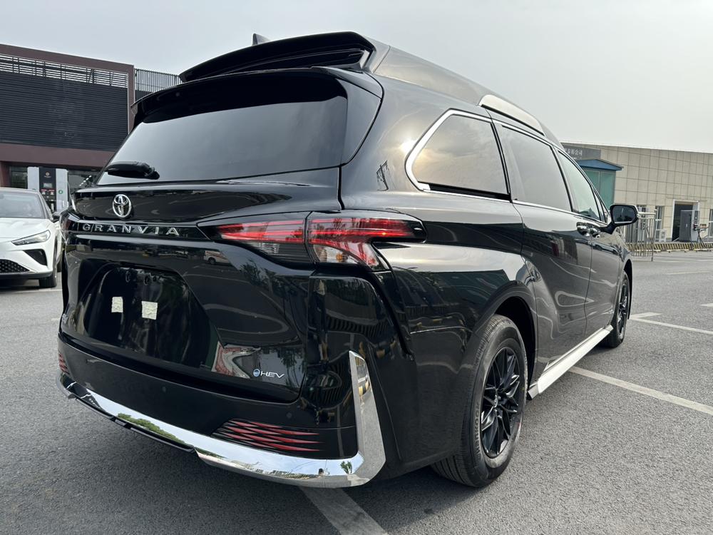 Toyota Granvia