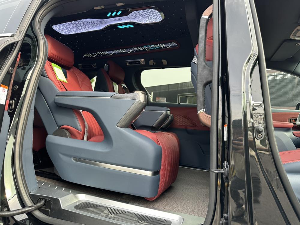 Toyota Granvia