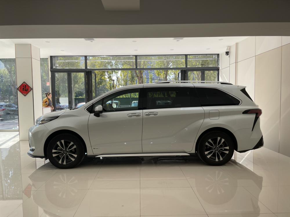 Toyota Granvia