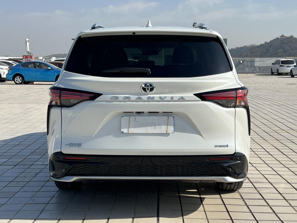 Toyota Granvia