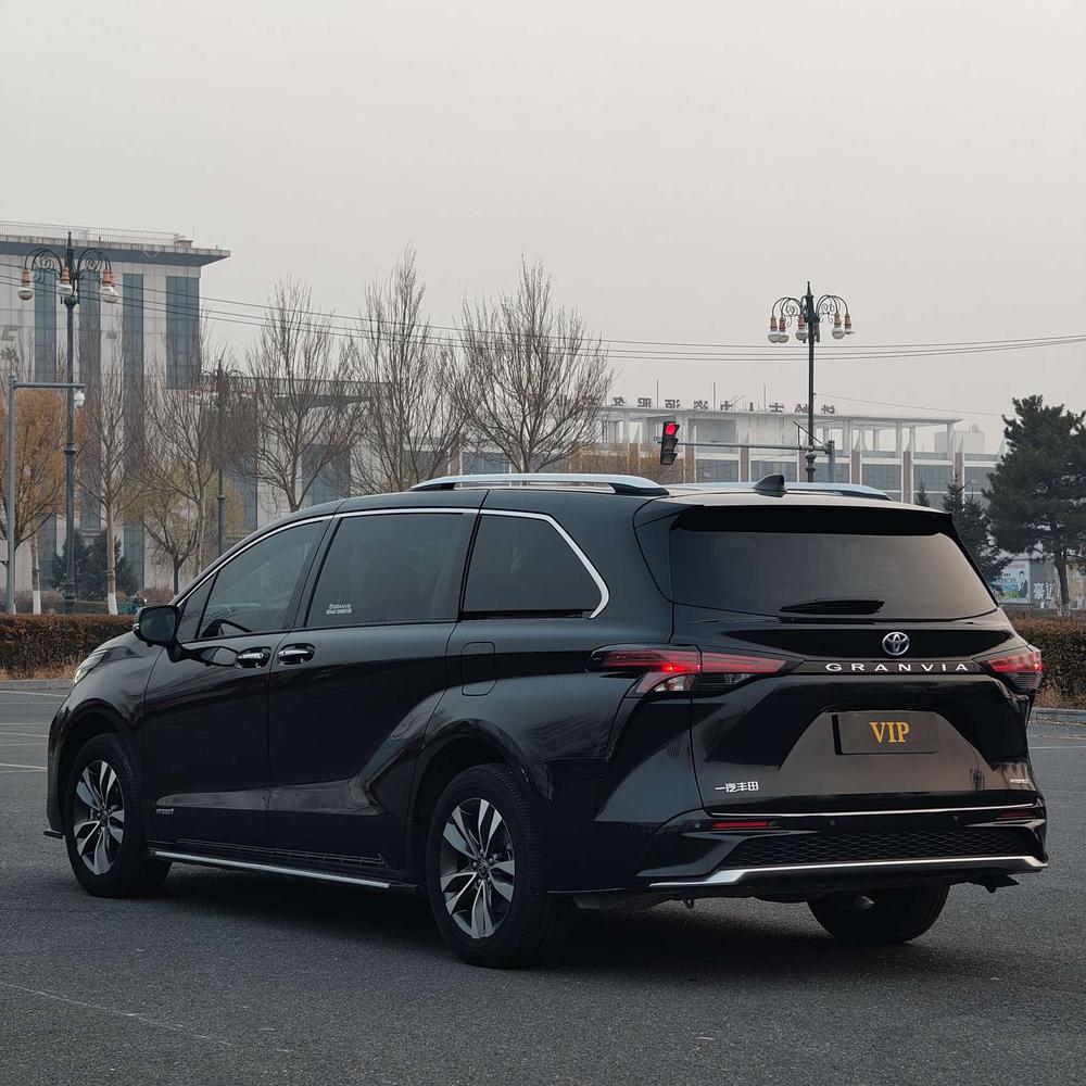 Toyota Granvia