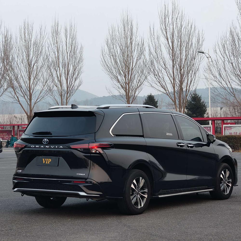 Toyota Granvia