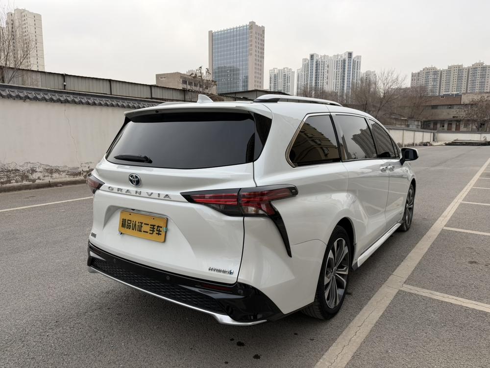 Toyota Granvia
