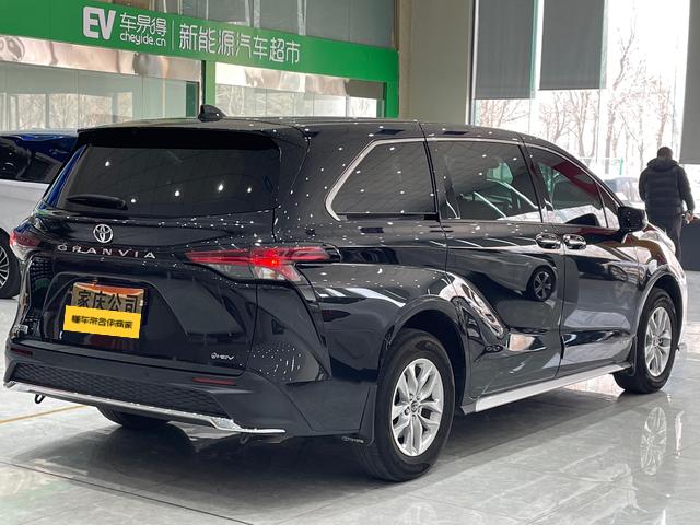 Toyota Granvia