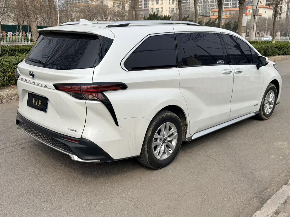 Toyota Granvia