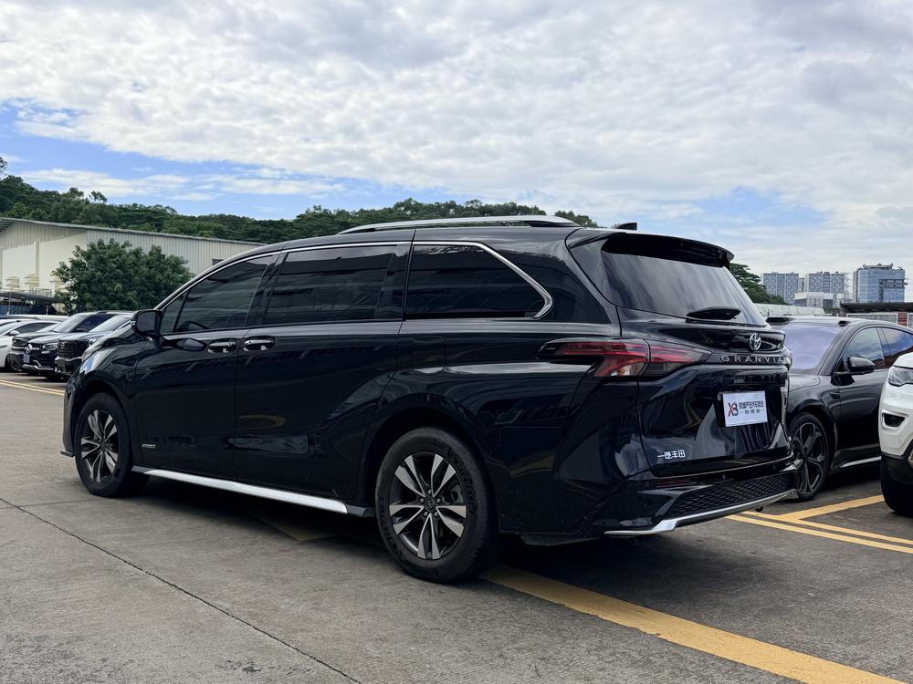 Toyota Granvia