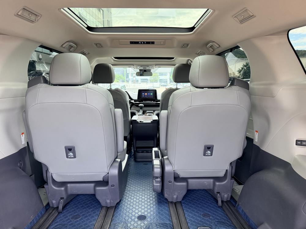 Toyota Granvia