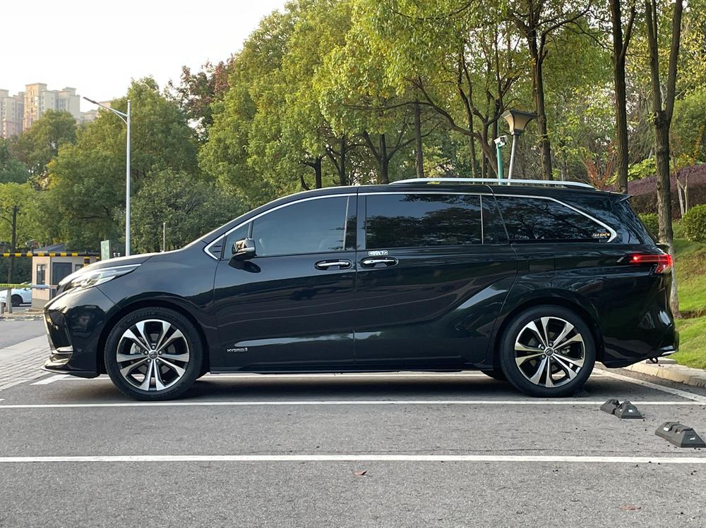 Toyota Granvia