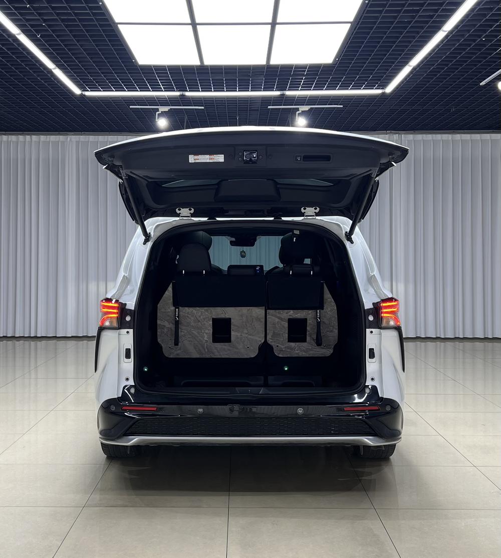 Toyota Granvia