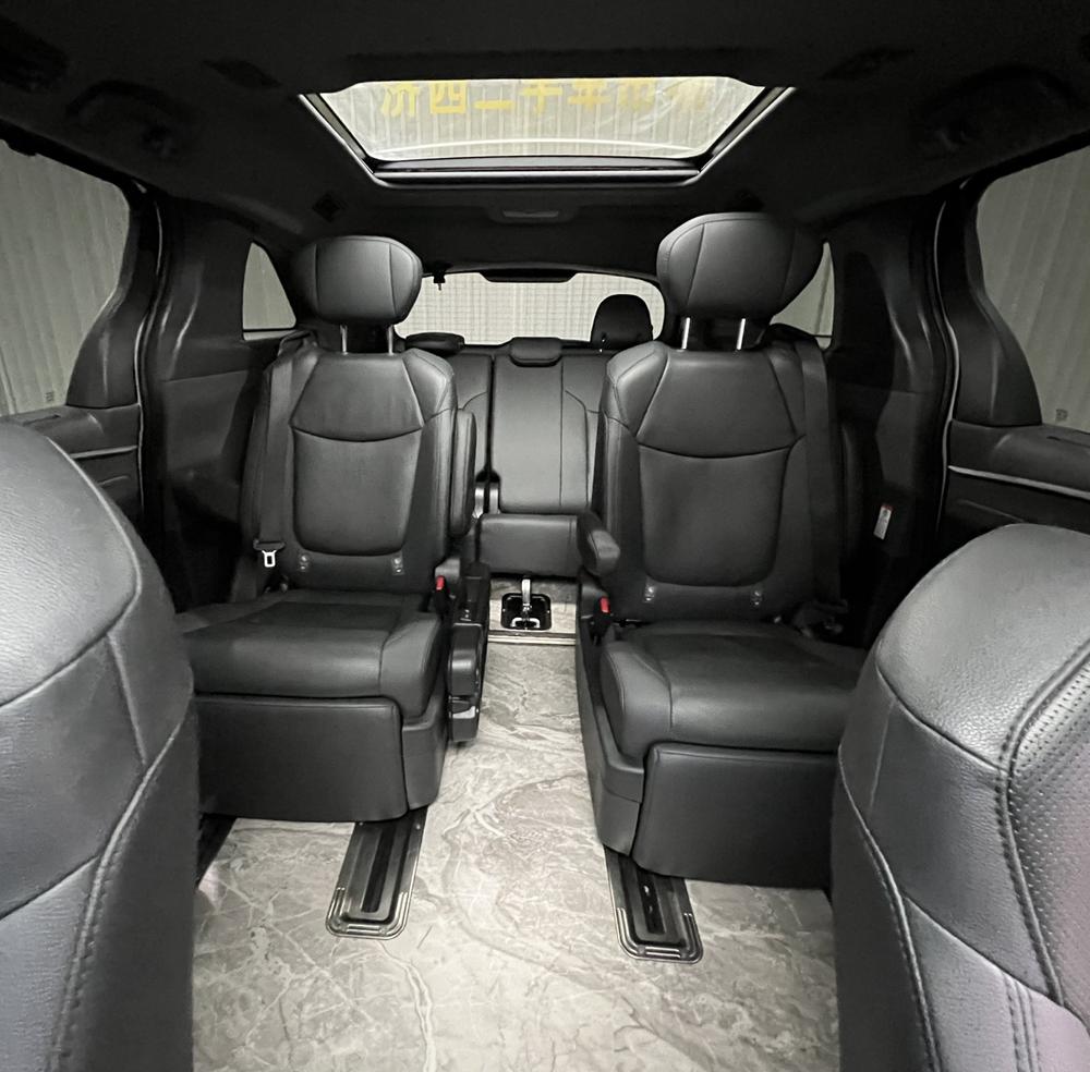 Toyota Granvia