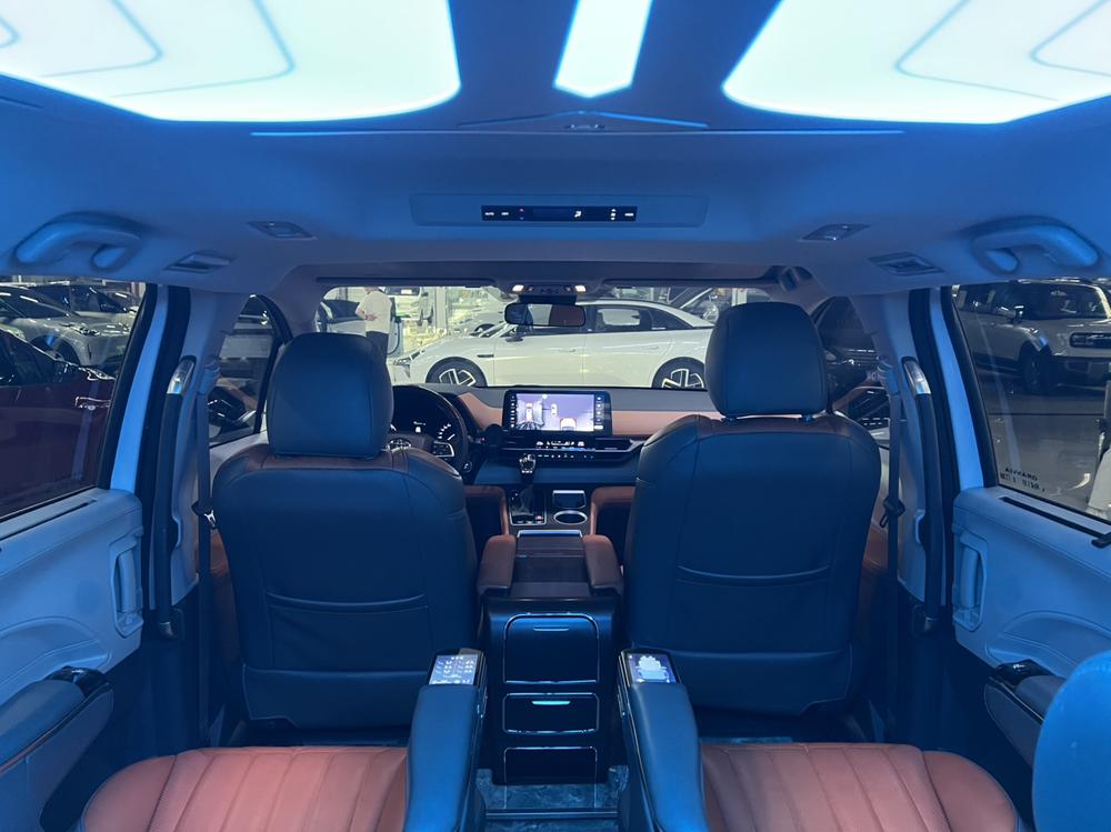 Toyota Granvia