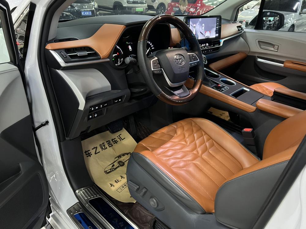 Toyota Granvia