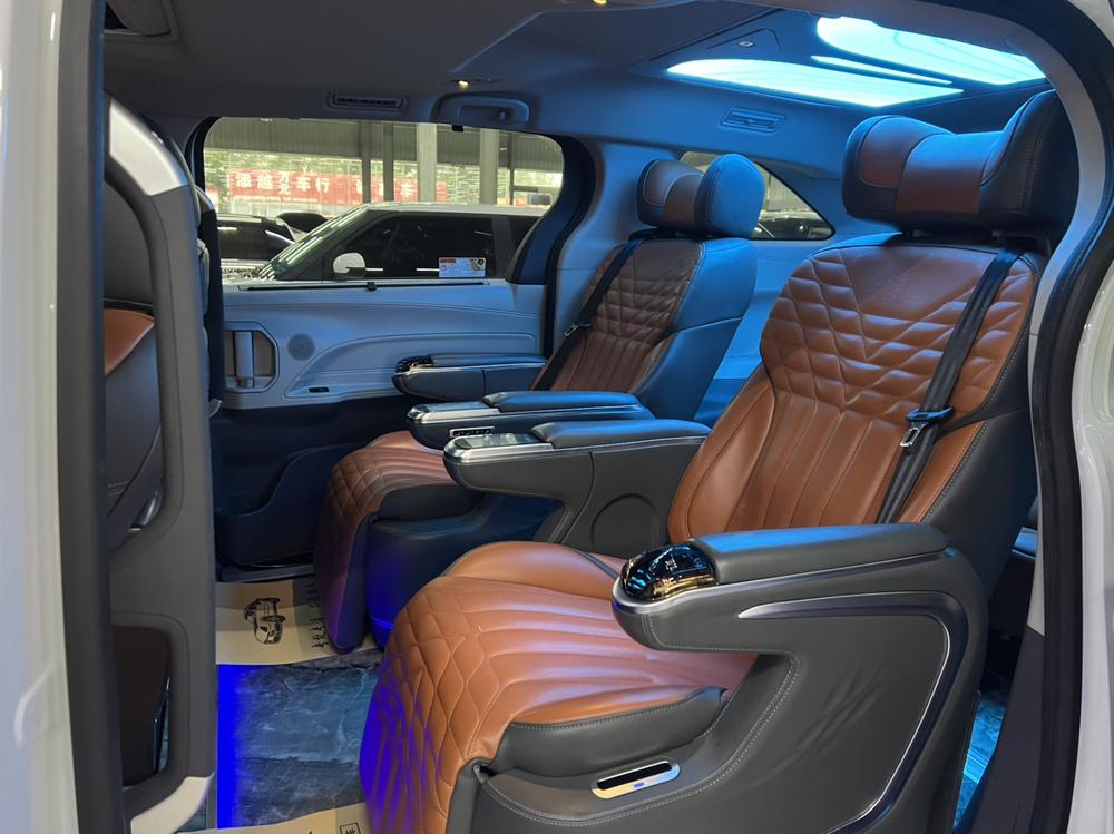 Toyota Granvia