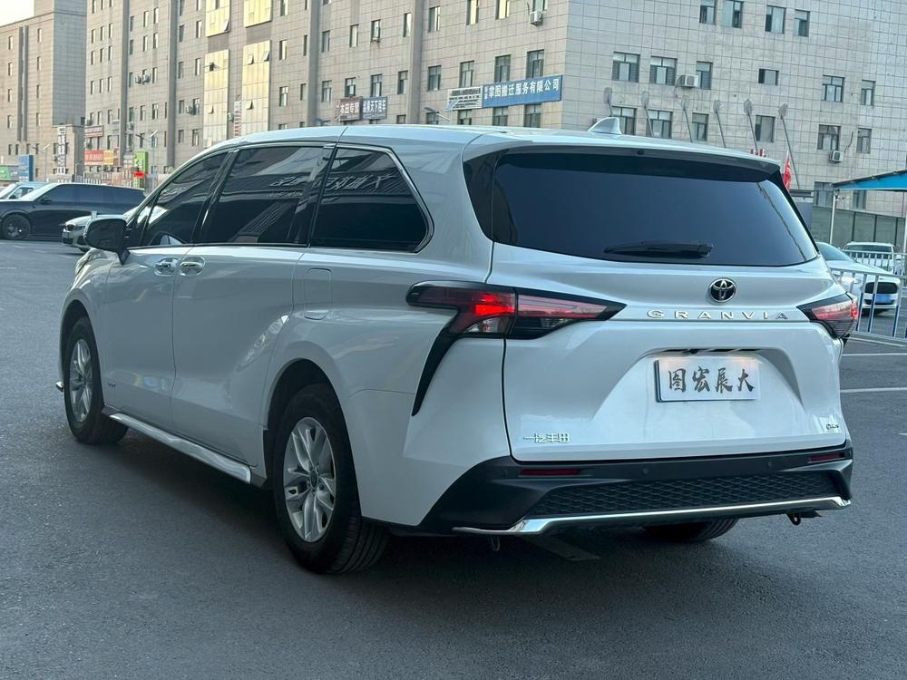 Toyota Granvia