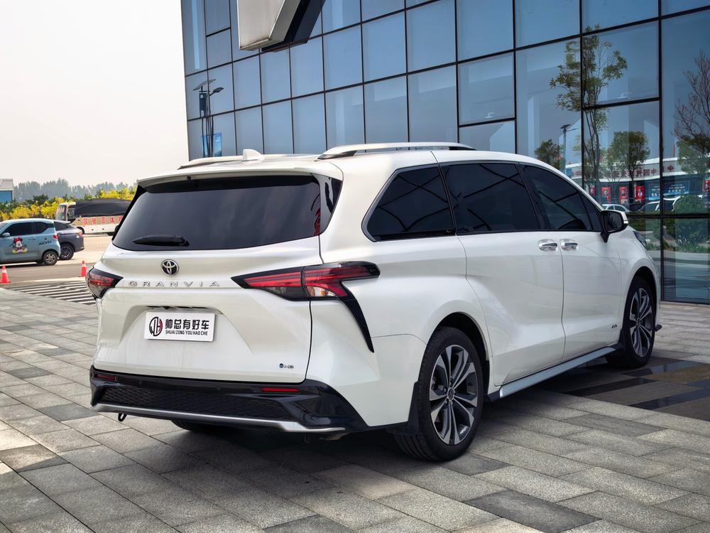 Toyota Granvia
