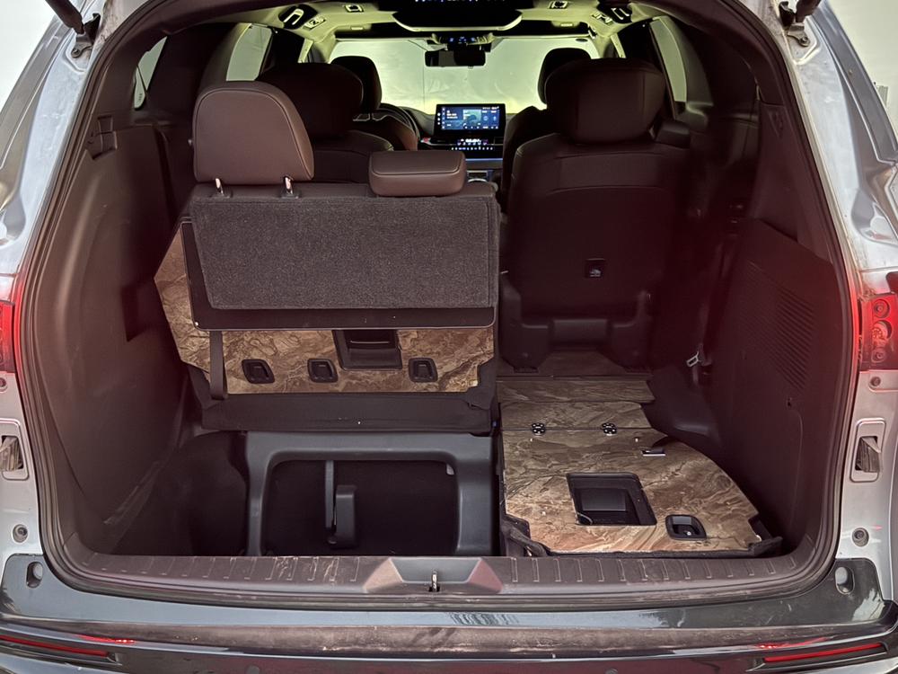 Toyota Granvia