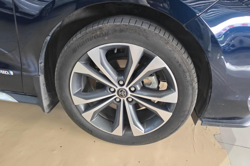 Toyota Granvia
