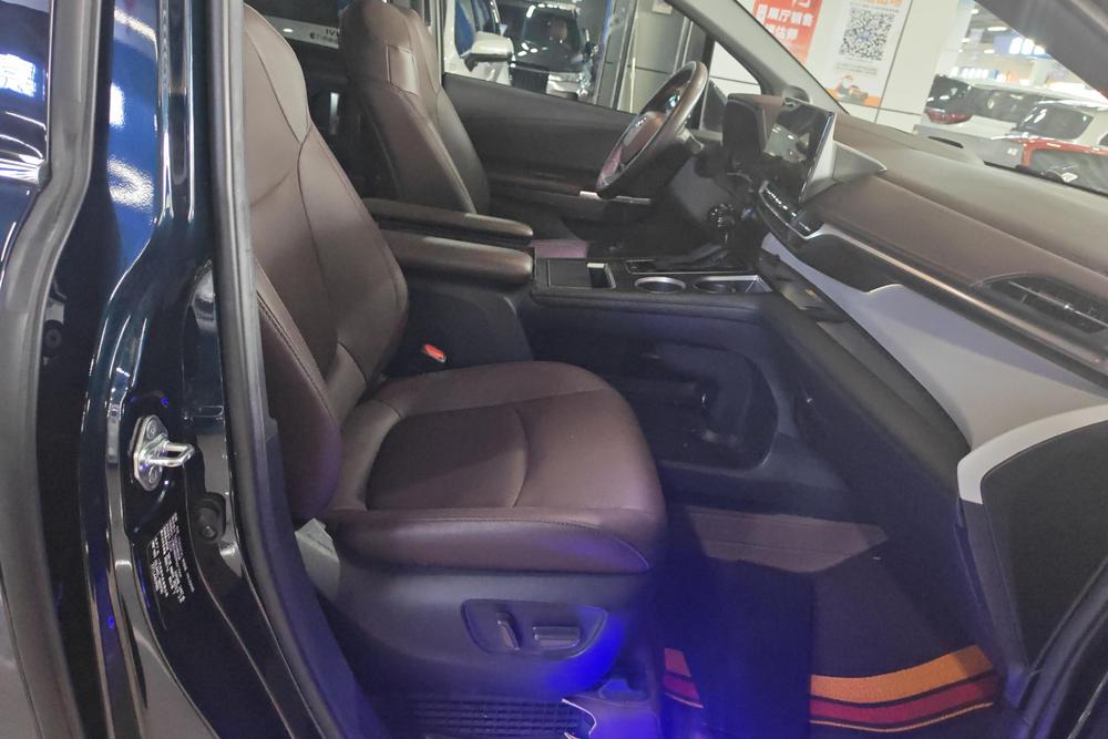 Toyota Granvia