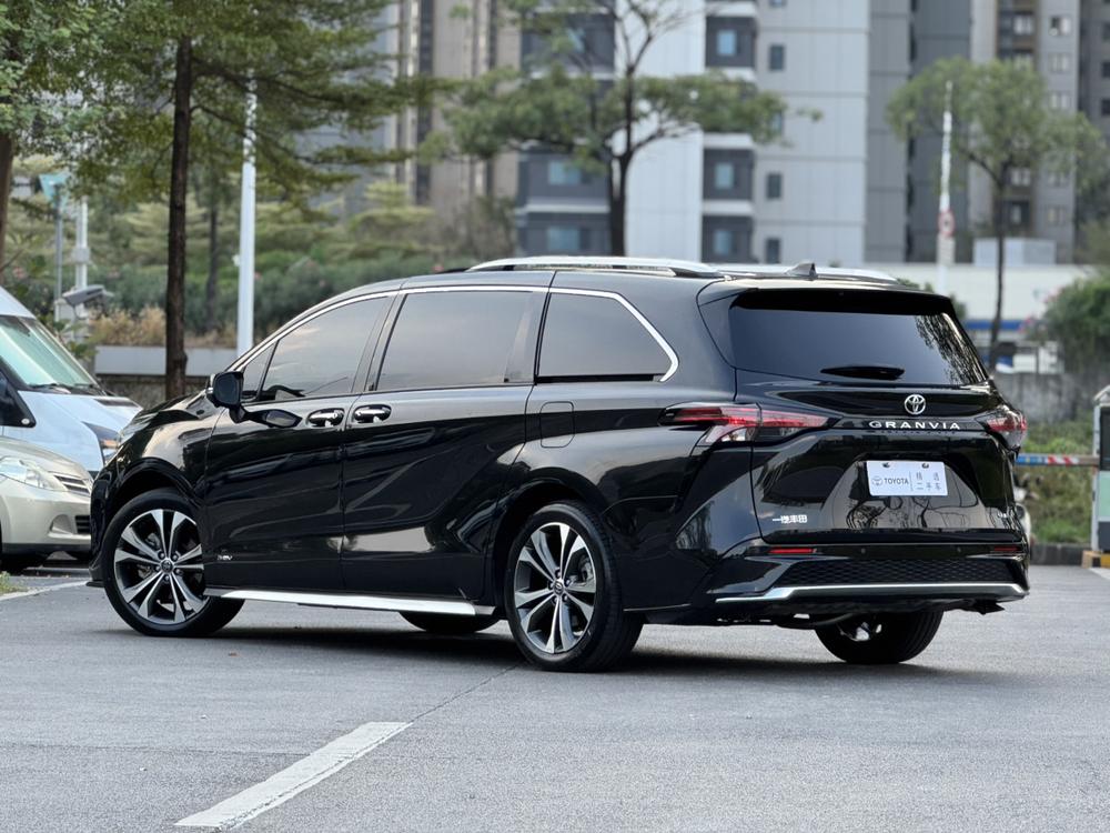 Toyota Granvia