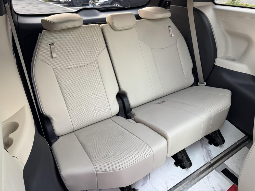Toyota Granvia