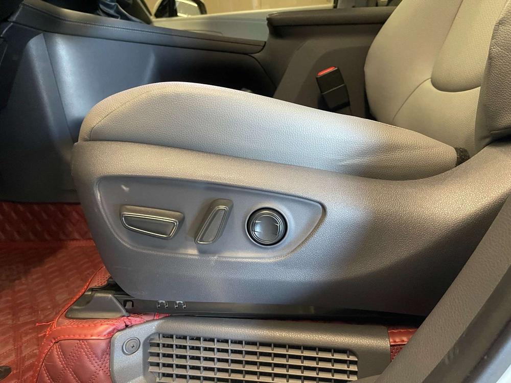 Toyota Granvia
