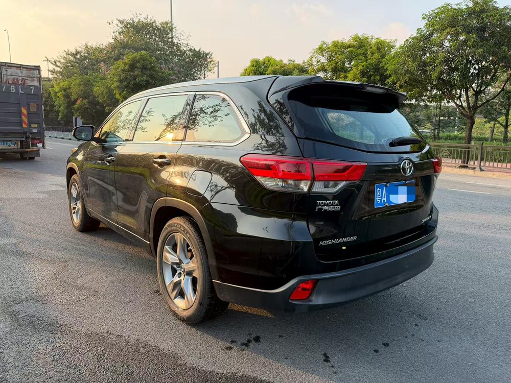 Toyota Highlander