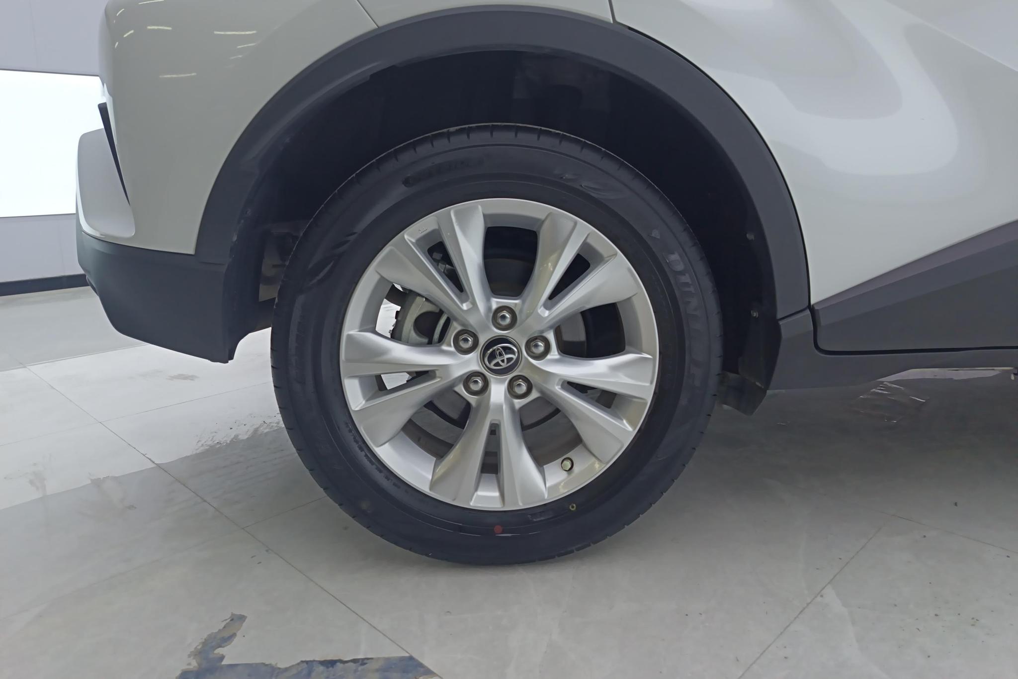 Toyota Izoa