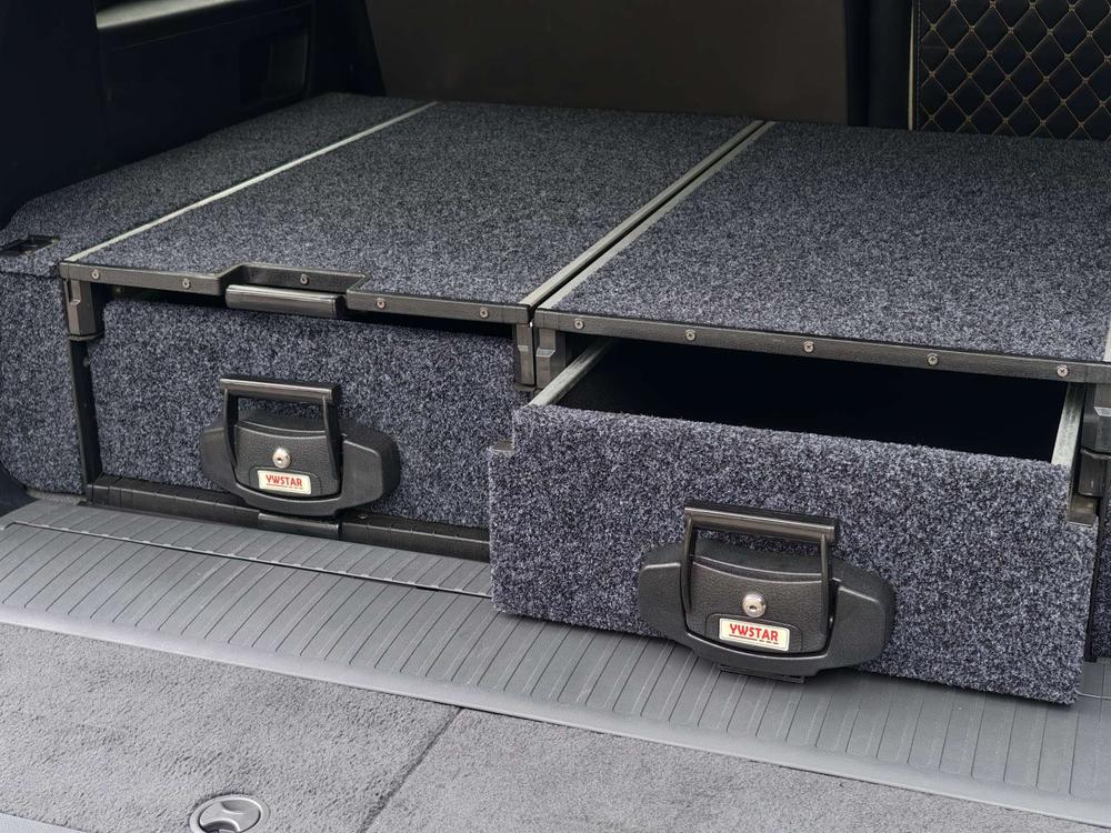 Toyota Land Cruiser (Import)