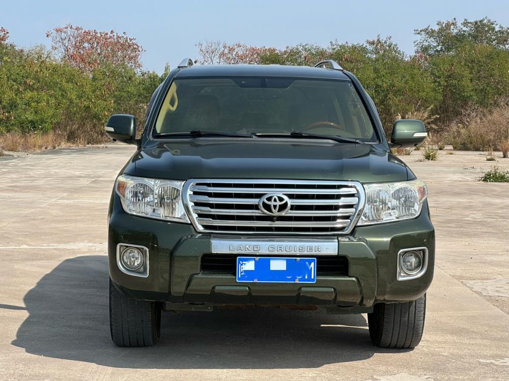 Toyota Land Cruiser (Import)