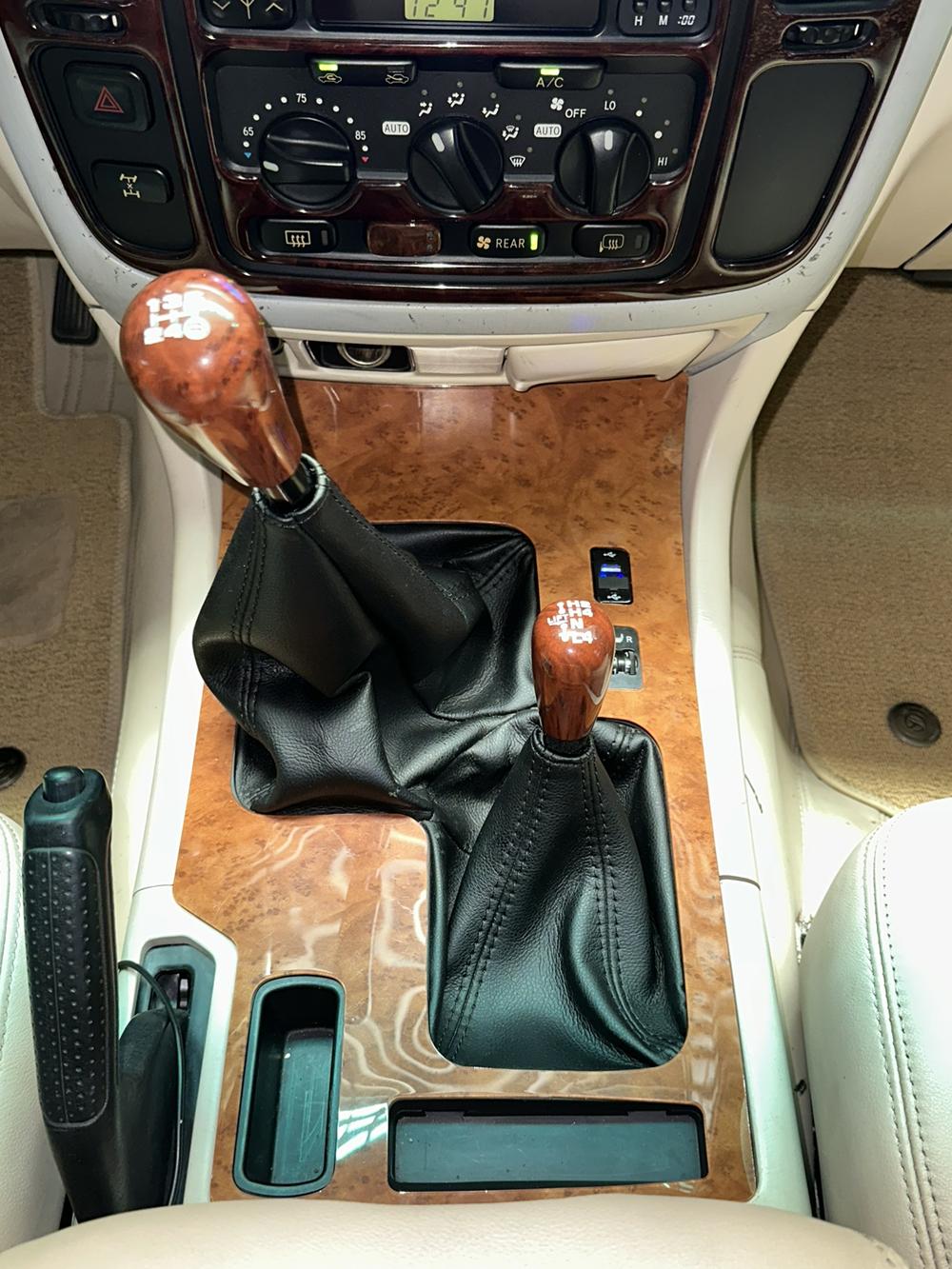 Toyota Land Cruiser (Import)