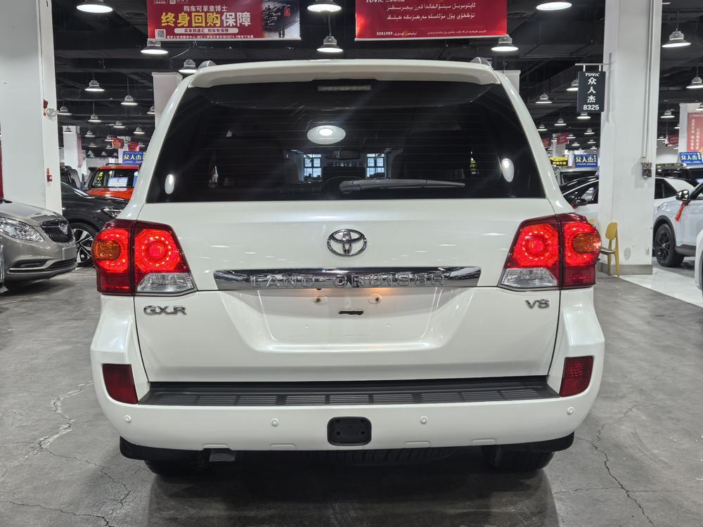 Toyota Land Cruiser (Import)