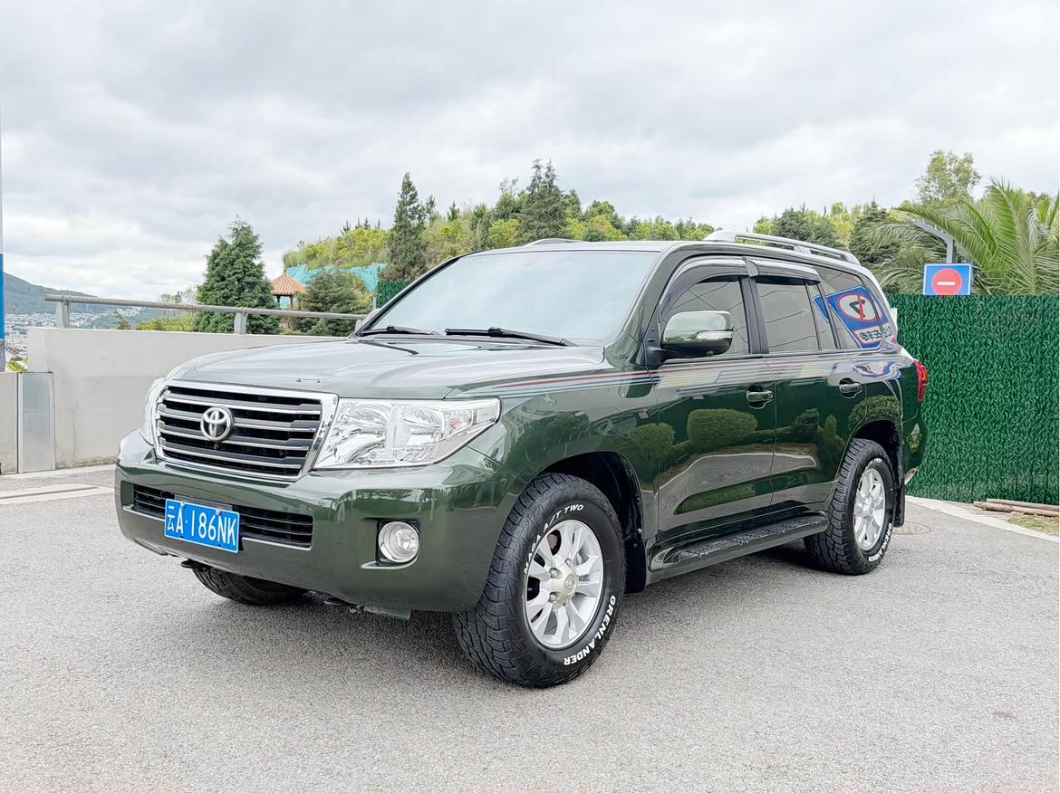 Toyota Land Cruiser (Import)