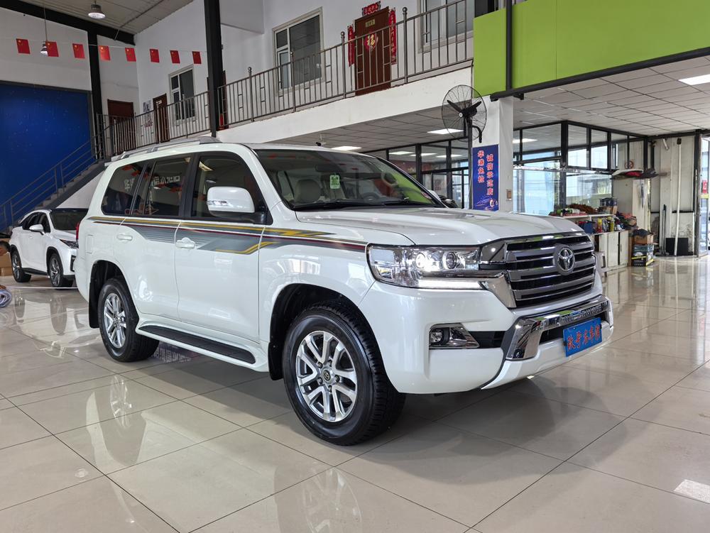 Toyota Land Cruiser (Import)