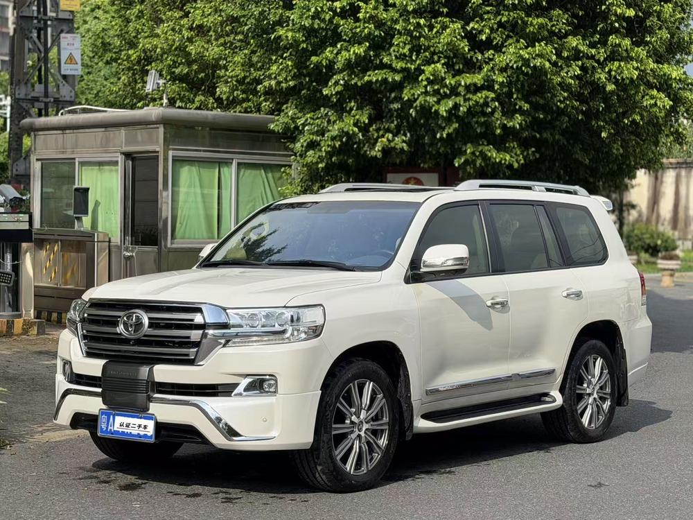 Toyota Land Cruiser (Import)