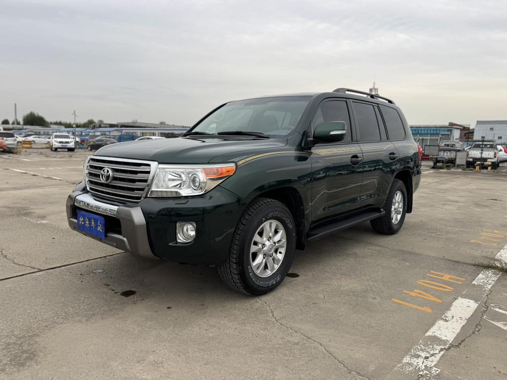 Toyota Land Cruiser