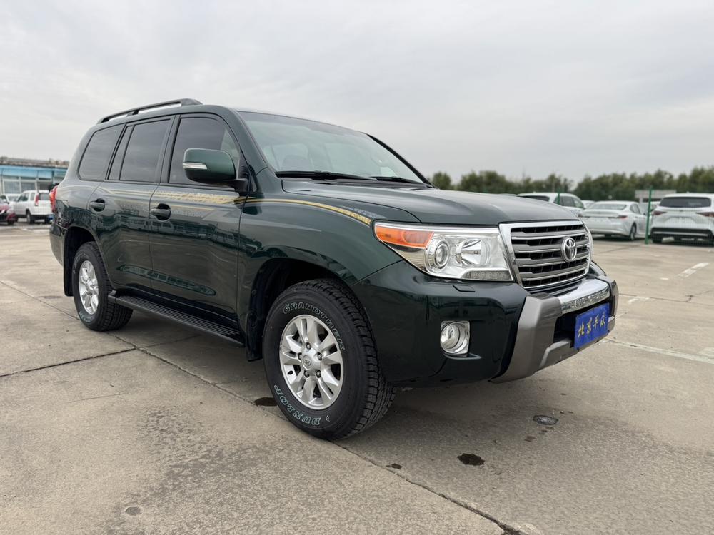 Toyota Land Cruiser