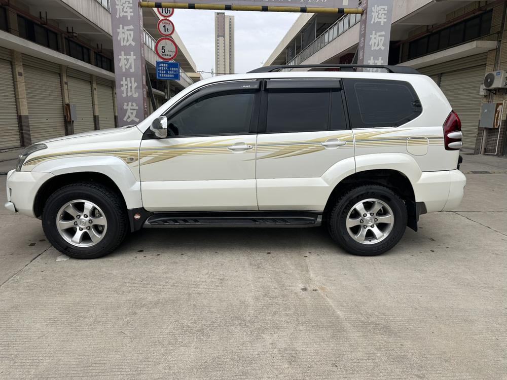 Toyota Prado (Import)