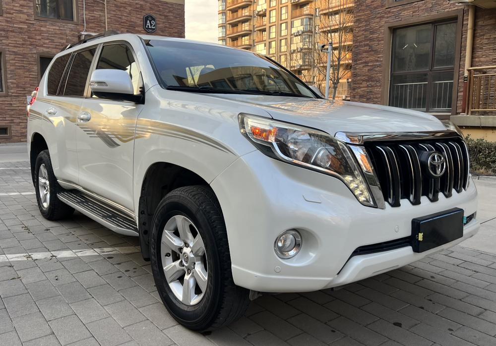 Toyota Prado