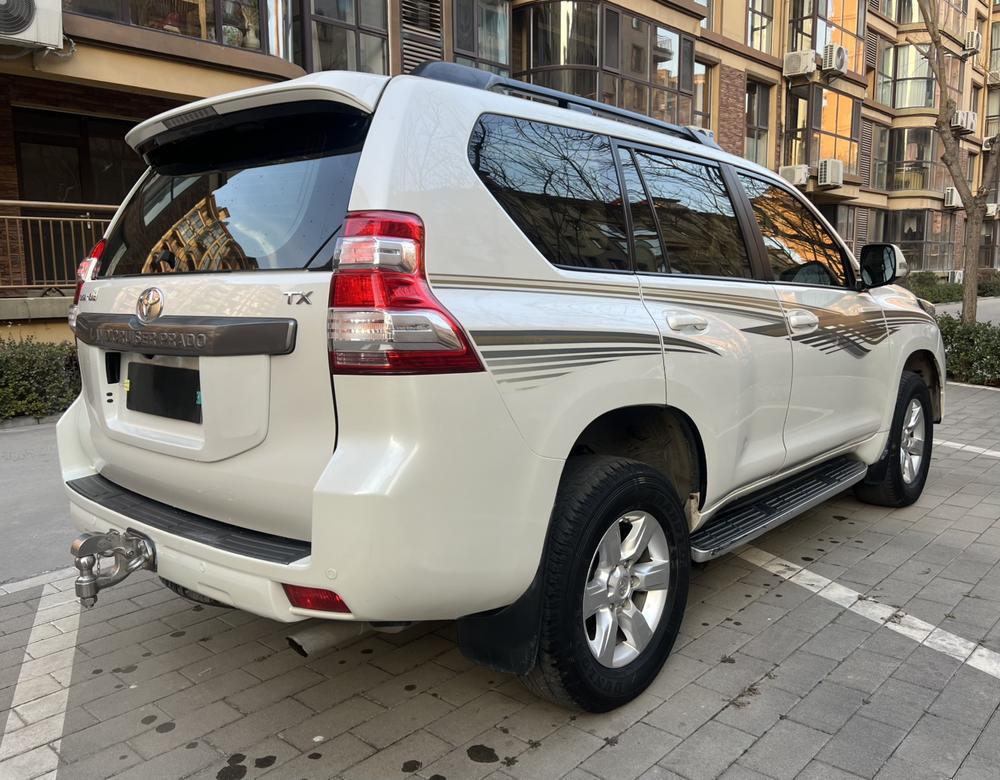 Toyota Prado