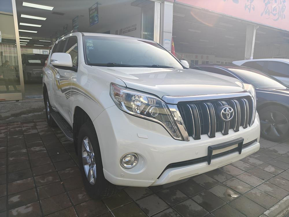 Toyota Prado