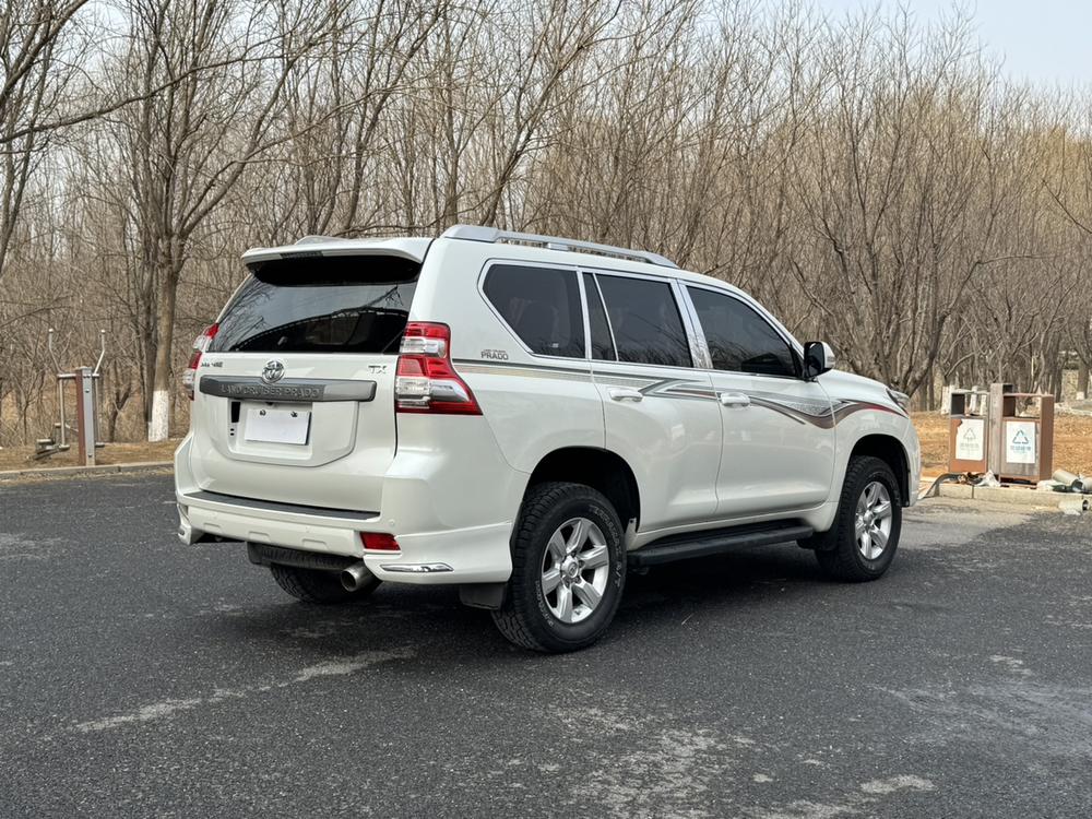 Toyota Prado